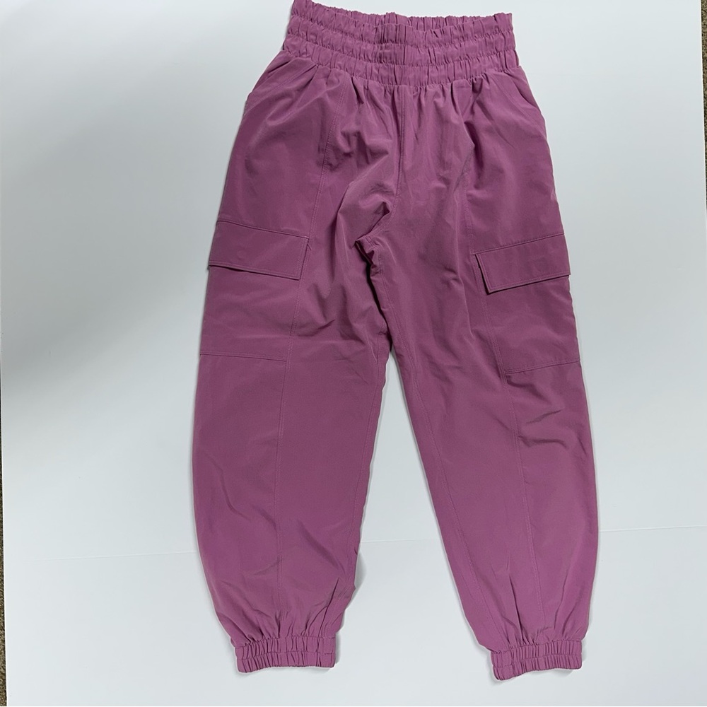 Athleta Girl Run Free Cargo Joggers